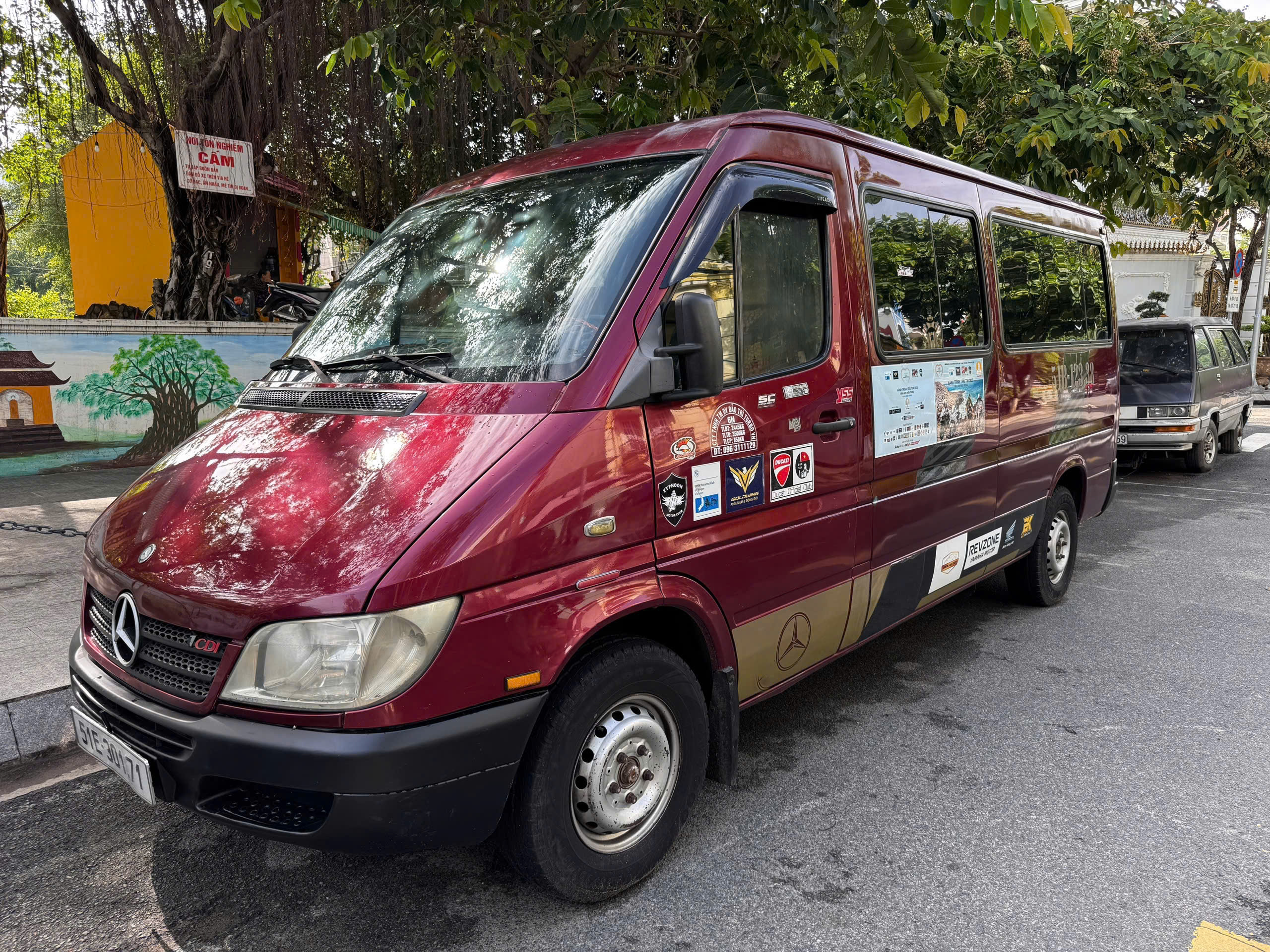 Chính chủ bán xe Mercedes sản xuất năm 2011