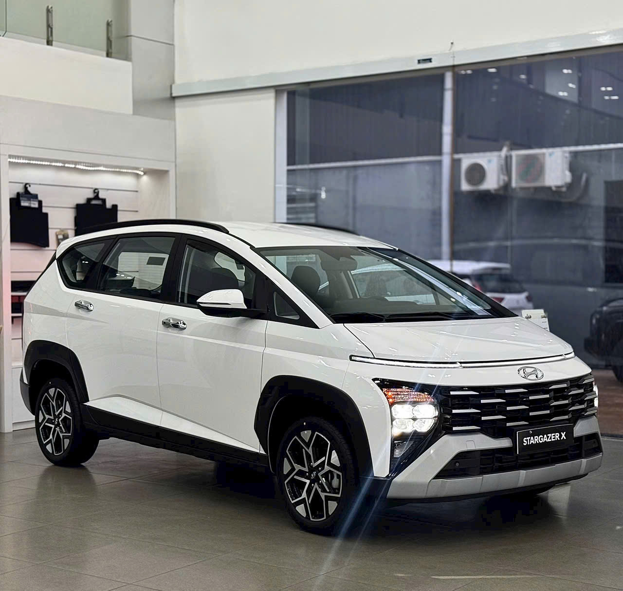 CẦN BÁN XE  STARGAZER X  SẢN XUẤT NĂM 2025