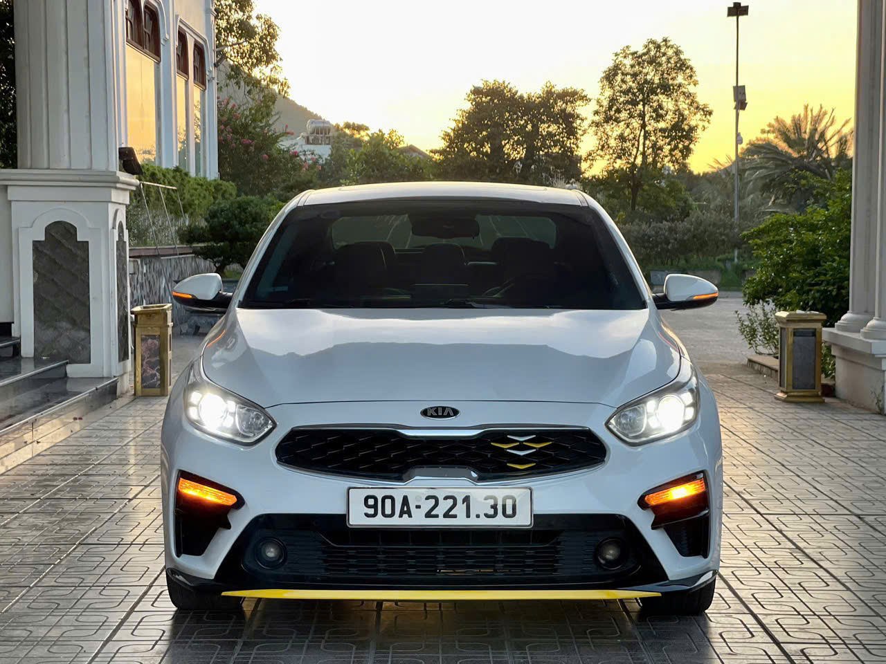 ► Cerato 2020 luxury