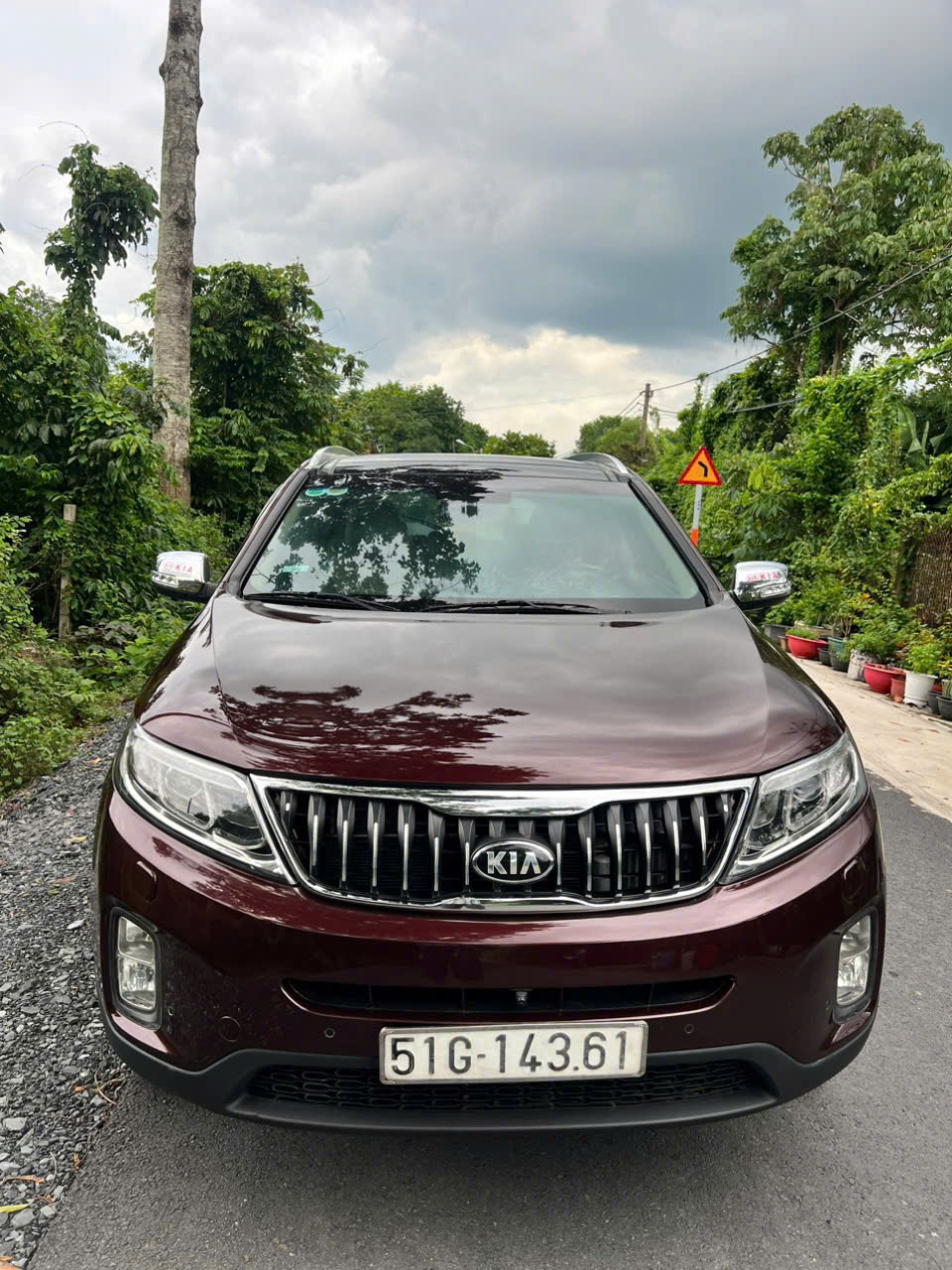 CẦN BÁN XE KIA SORENTO 2018 - GIÁ 585 TRIỆU
