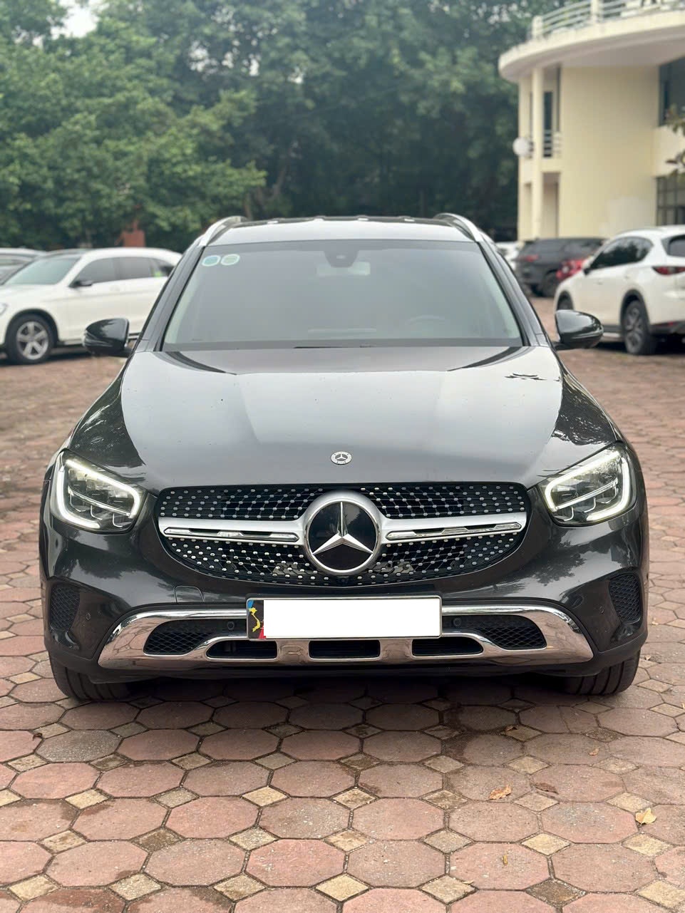 Chính chủ bán xe glc 200 maitic 2020