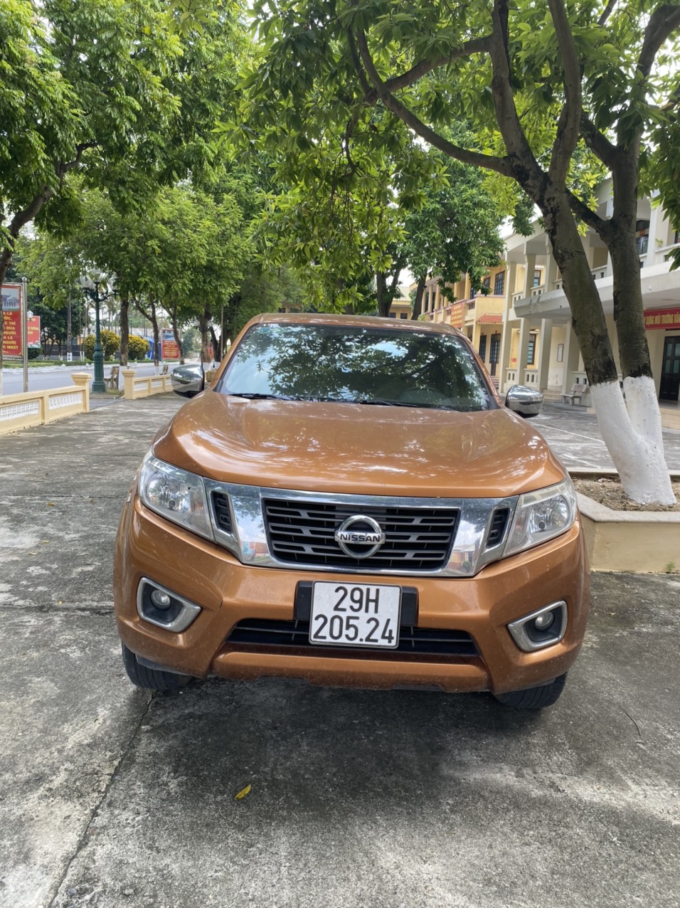 Chính chủ bán xe NISSAN NAVARA EL sx năm 2018