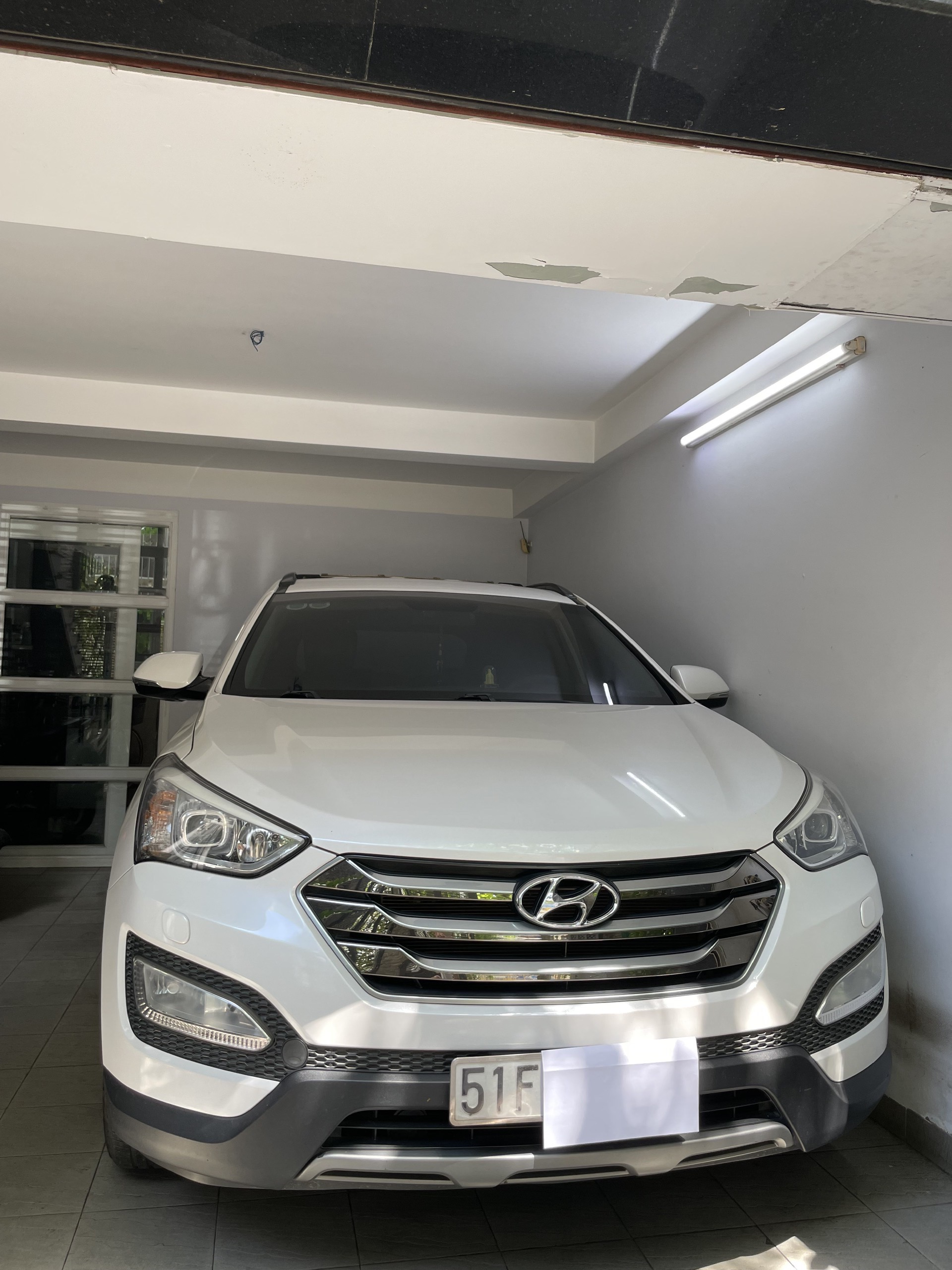 CHÍNH CHỦ CẦN BÁN Hyundai Santafe máy xăng 2.4L, FWD, 2015