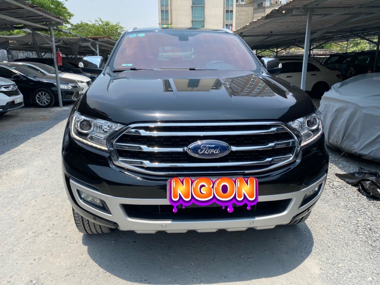 BÁN XE gia đình do không có nhu cầu dùng nữa nên cần bán Ford Everest, Titanium 7 chỗ, đời 2019 đăng ký T12/2019.