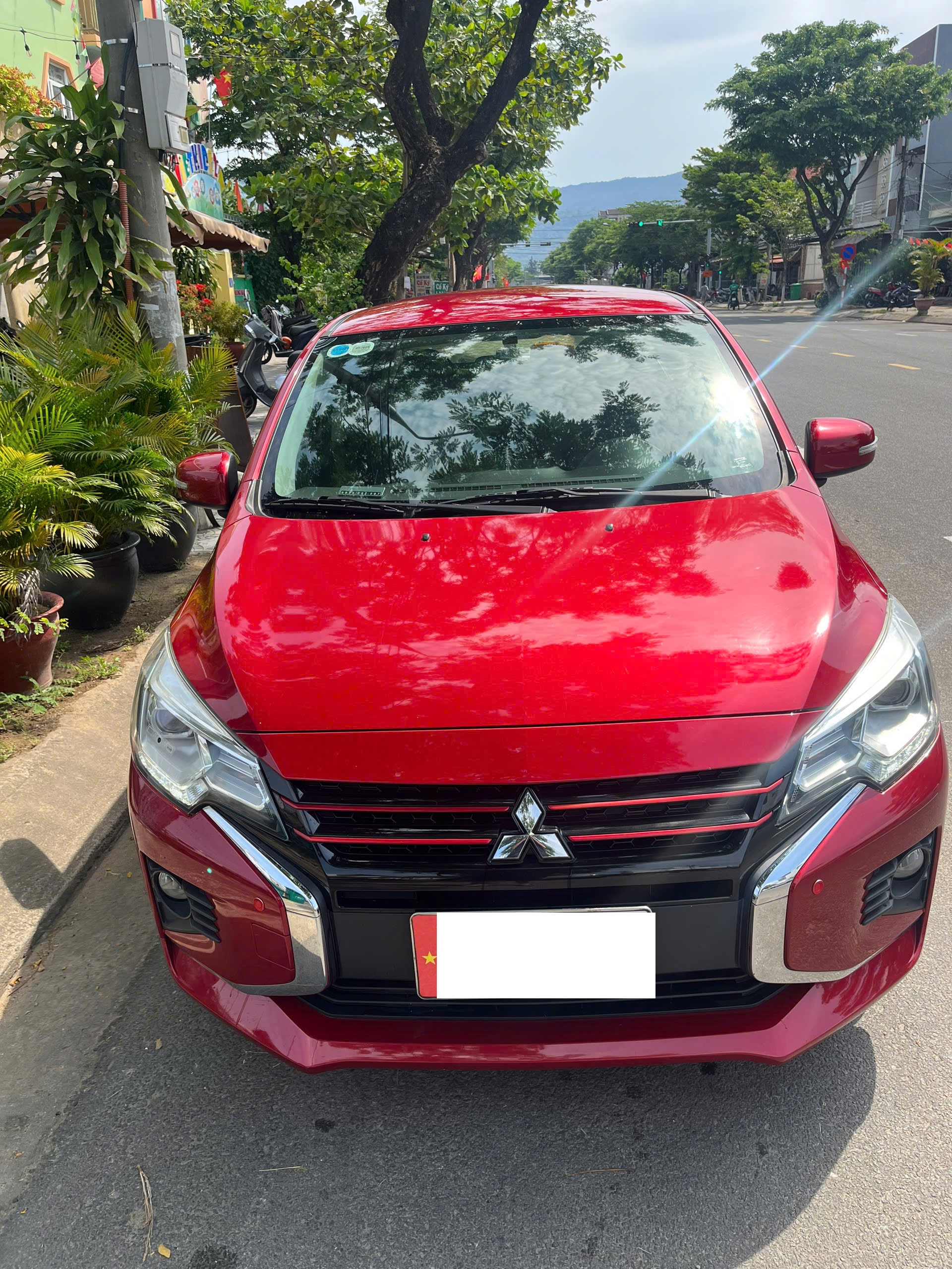 - Mitshubishi Atrage 2020 ( mua cuối 2020 ) CVT