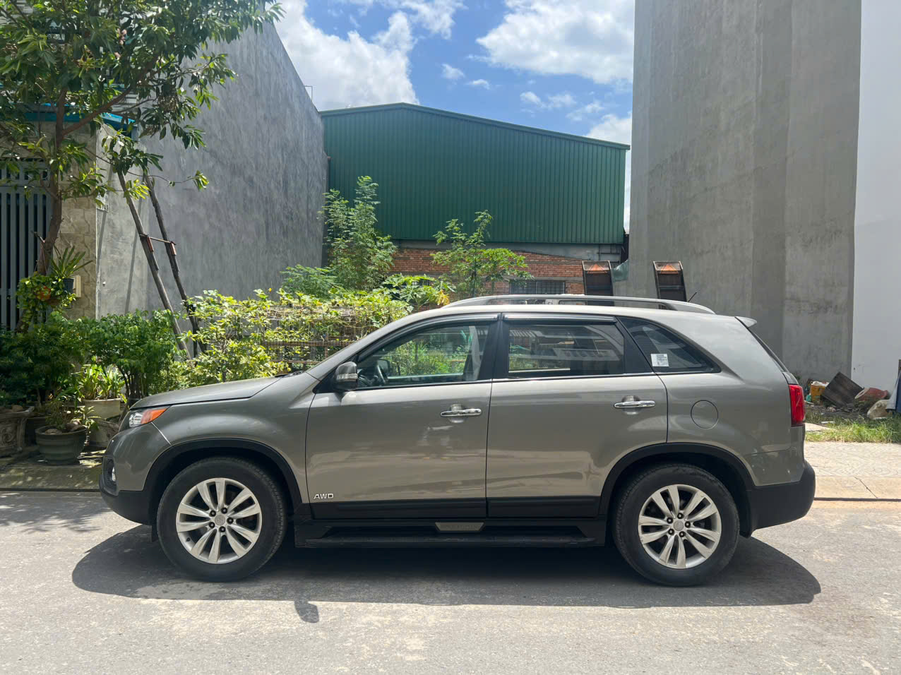 Chính chủ bán xe KIA SORENTO sản xuất năm 2011