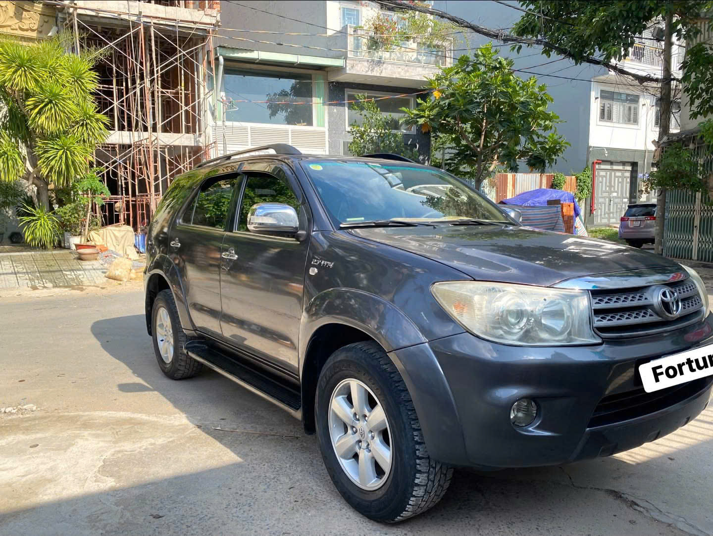 ►  BÁN TOYOTA FORTUNER 2009 – 2.7V 4x4 AT – MÁY XĂNG
