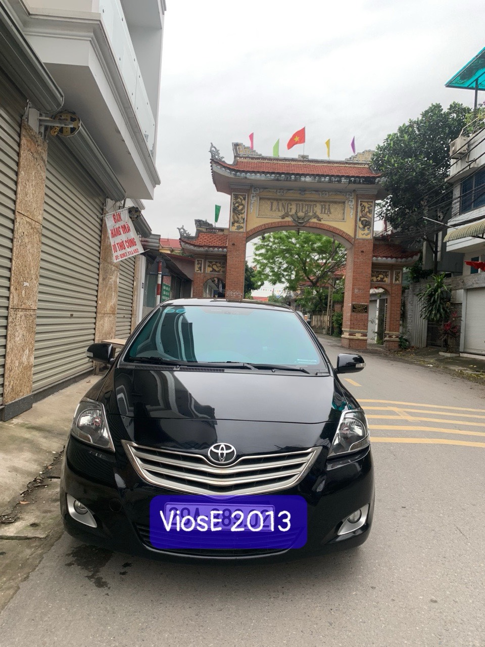 Chính chủ bán xe Vios E số sàn sx 2013 đăng ký tư nhân