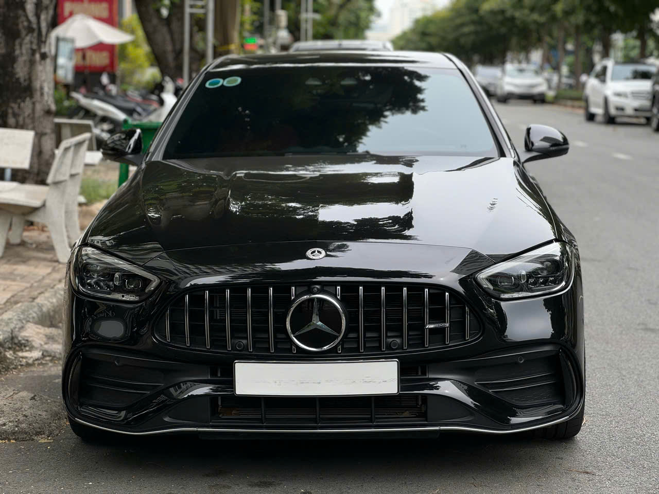 ► C43 AMG sx 2023 300HP