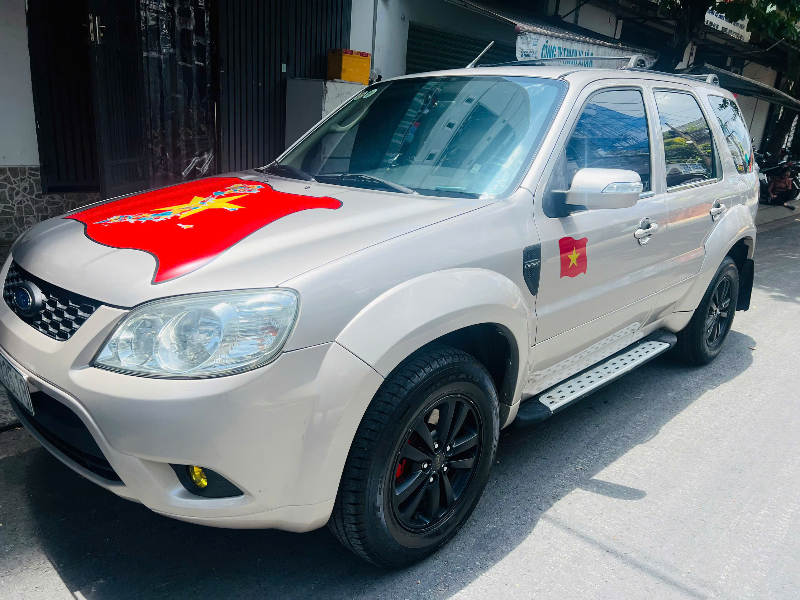 BÁN XE FORD ESCAPE XLS 2.3 ĐỜI 2011 – GIÁ 219 TRIỆU