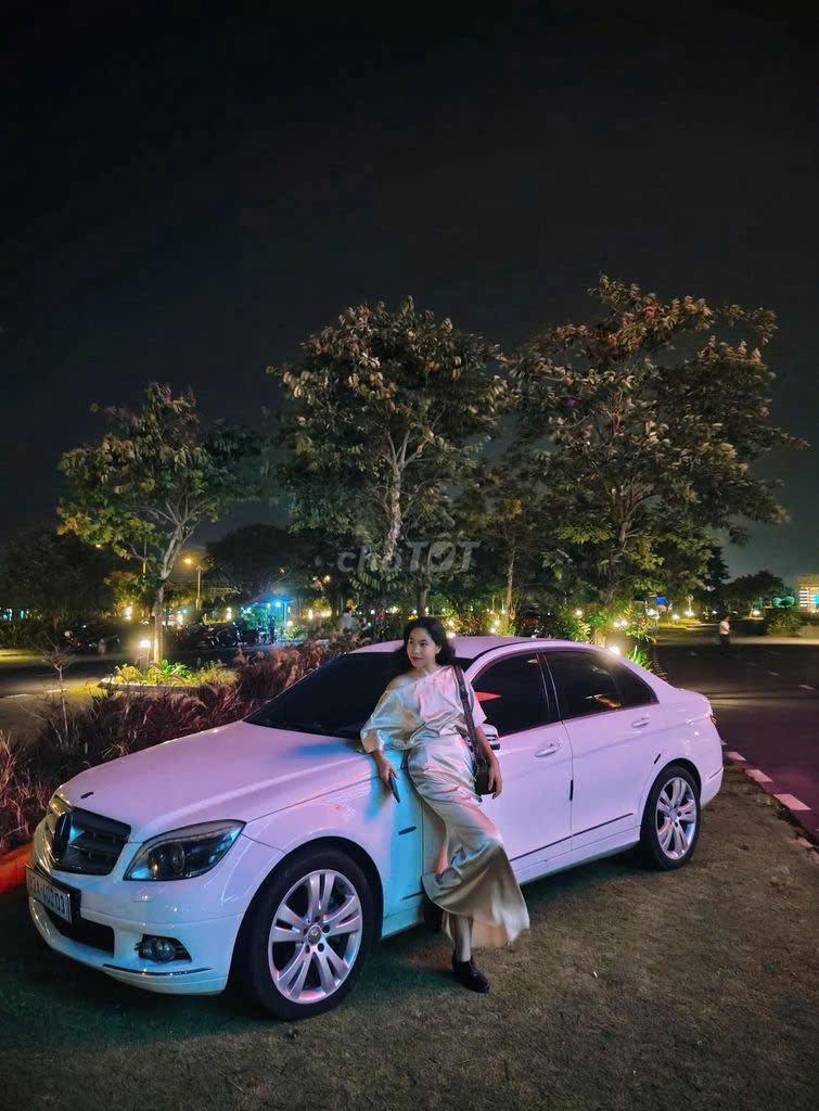 https://bonbanh.info/uploads/images/upload/13-08-26/1786585158543_8598597103687906440_8598597103687906440_1935afa2d6ecf436a334825d92c7eb0b.jpg