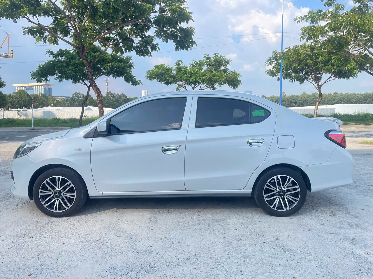 ►  Cần bán xe Mitsubishi Attrage MT đời 2023, giá cực tốt cho anh chị đang tìm xe đi gia đình hoặc chạy dịch vụ!