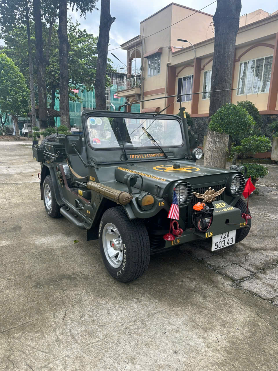 Cần bán nhanh xe Jeep Lùn A2 sx truoc 1975.