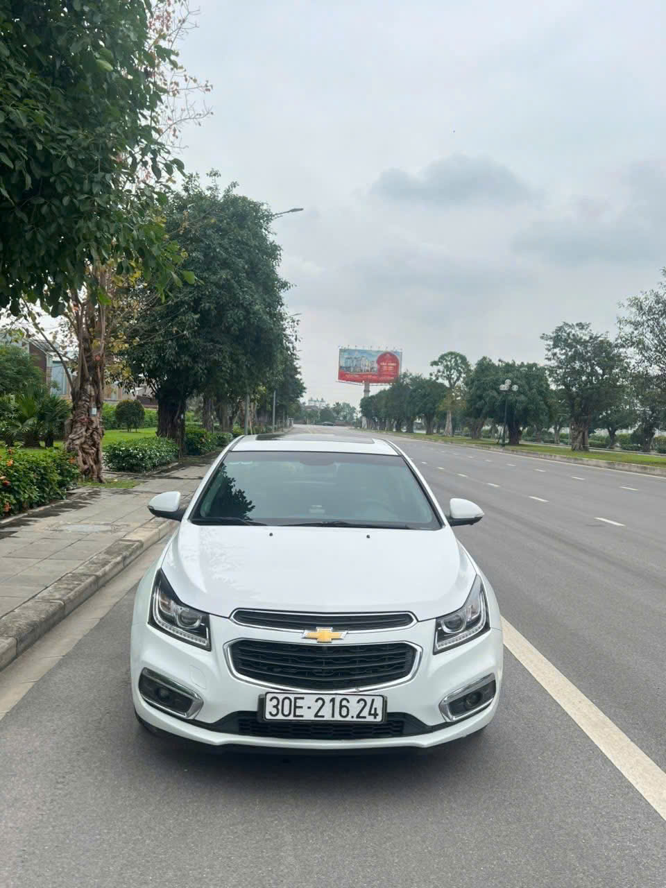 ►  BÁN CHEVROLET CRUZE 2017 – GIÁ CHỈ 250 TRIỆU – XE ĐẸP SẴN CHẠY!