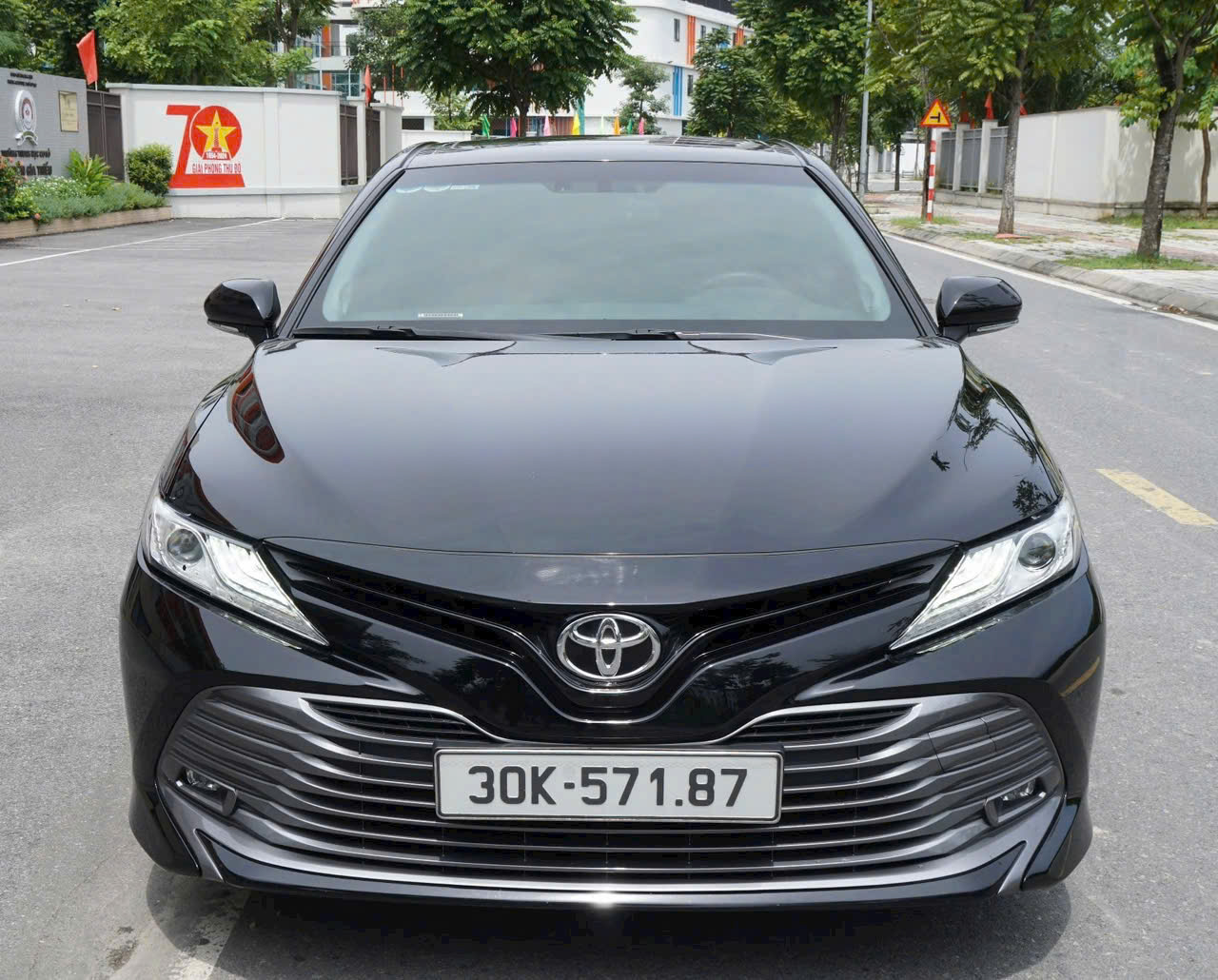 Chào bán CAMRY 2.5Q – 2021 nhập khẩu,