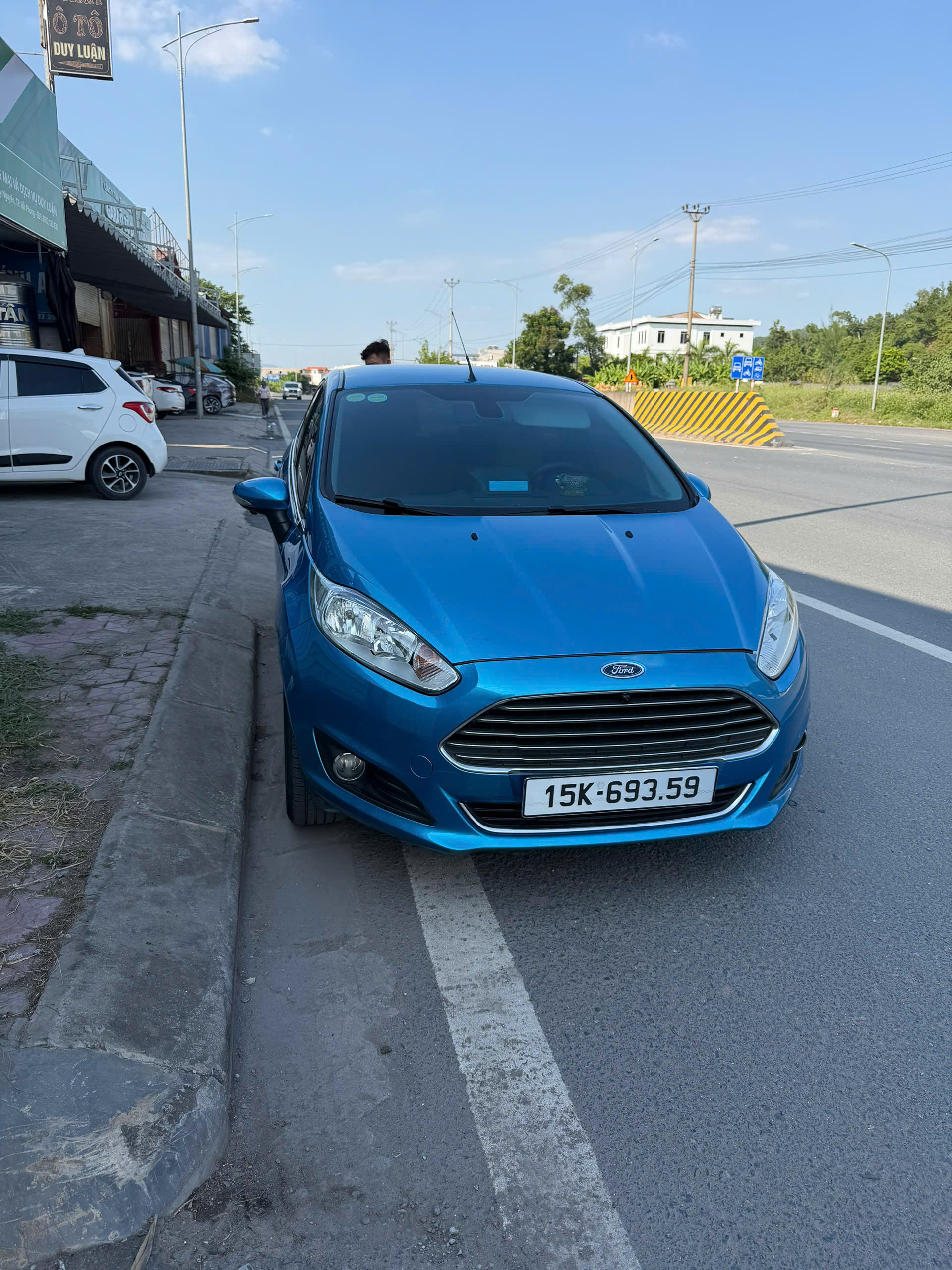 Ford fieta sản xuất 2016 máy 1.5 l . Chính chủ
