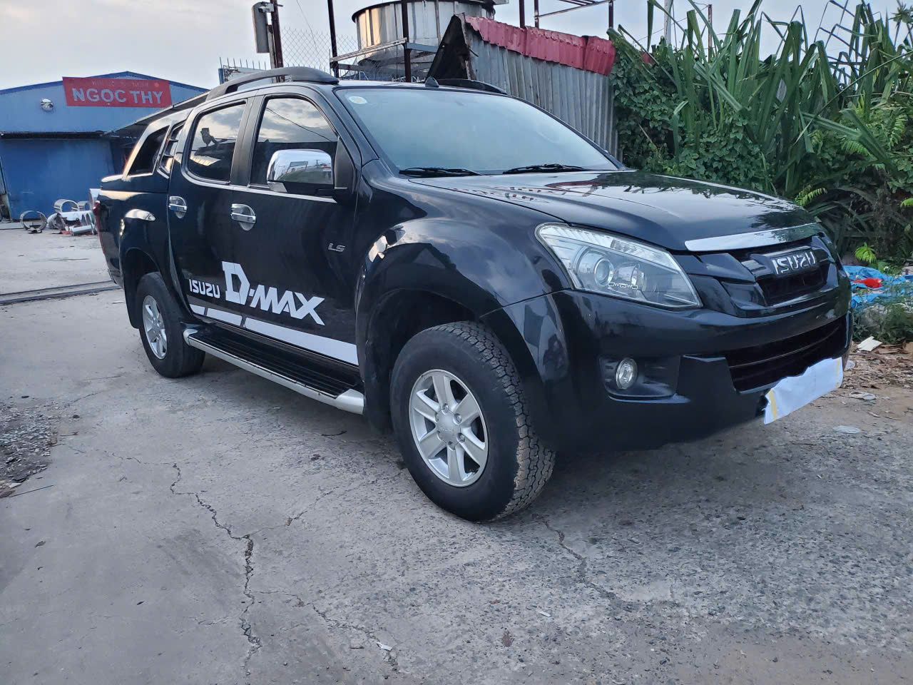 ►  ISUZU D-MAX 2017 SỐ SÀN 1 CẦU – MÁY SỐ ZIN, GIÁ MỀM