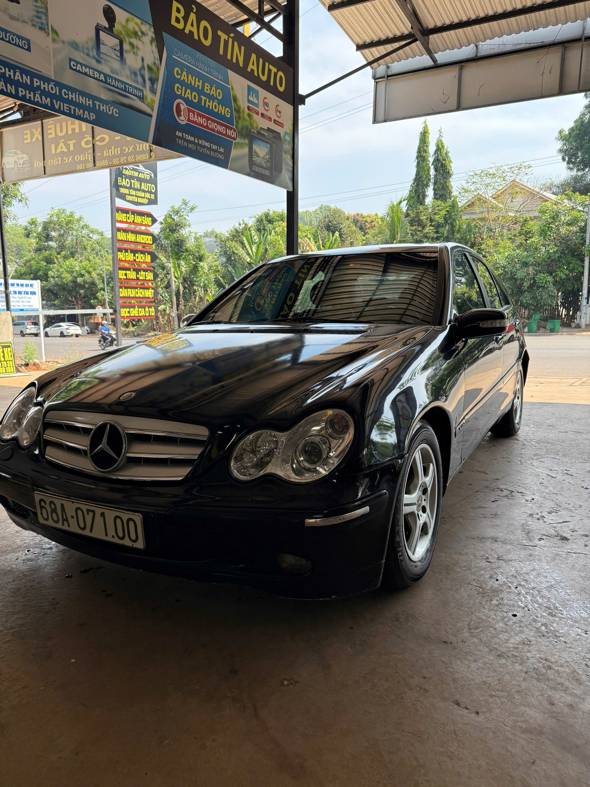 BÁN XE MERCEDES C180 SẢN XUẤT NĂM 2003