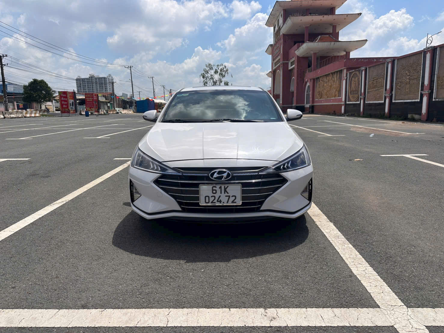 Huyndai Elantra 1.6 AT