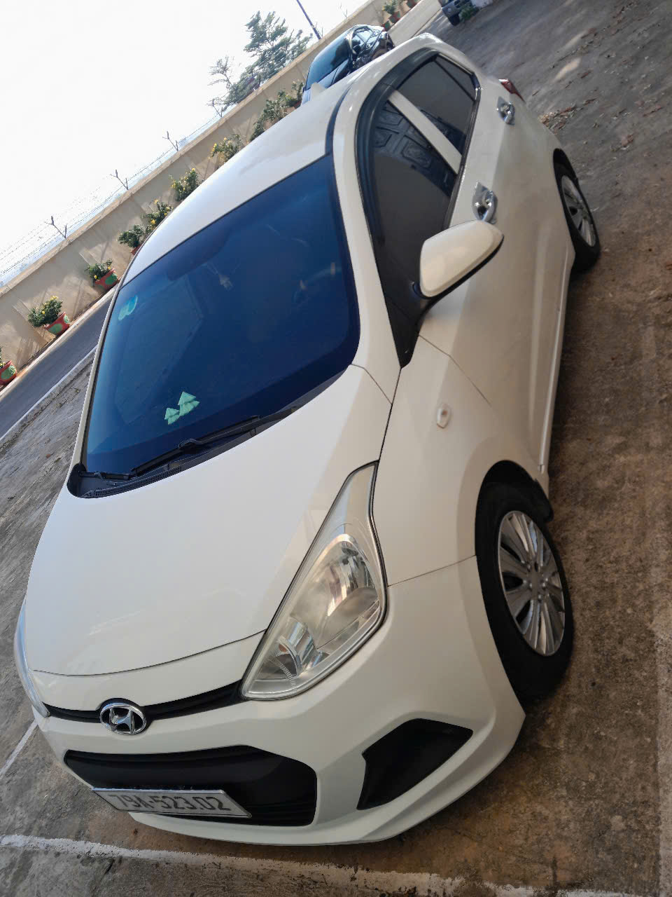 CHÍNH CHỦ BÁN XE HYUNDAI GRAND I10 - ĐỜI 2015