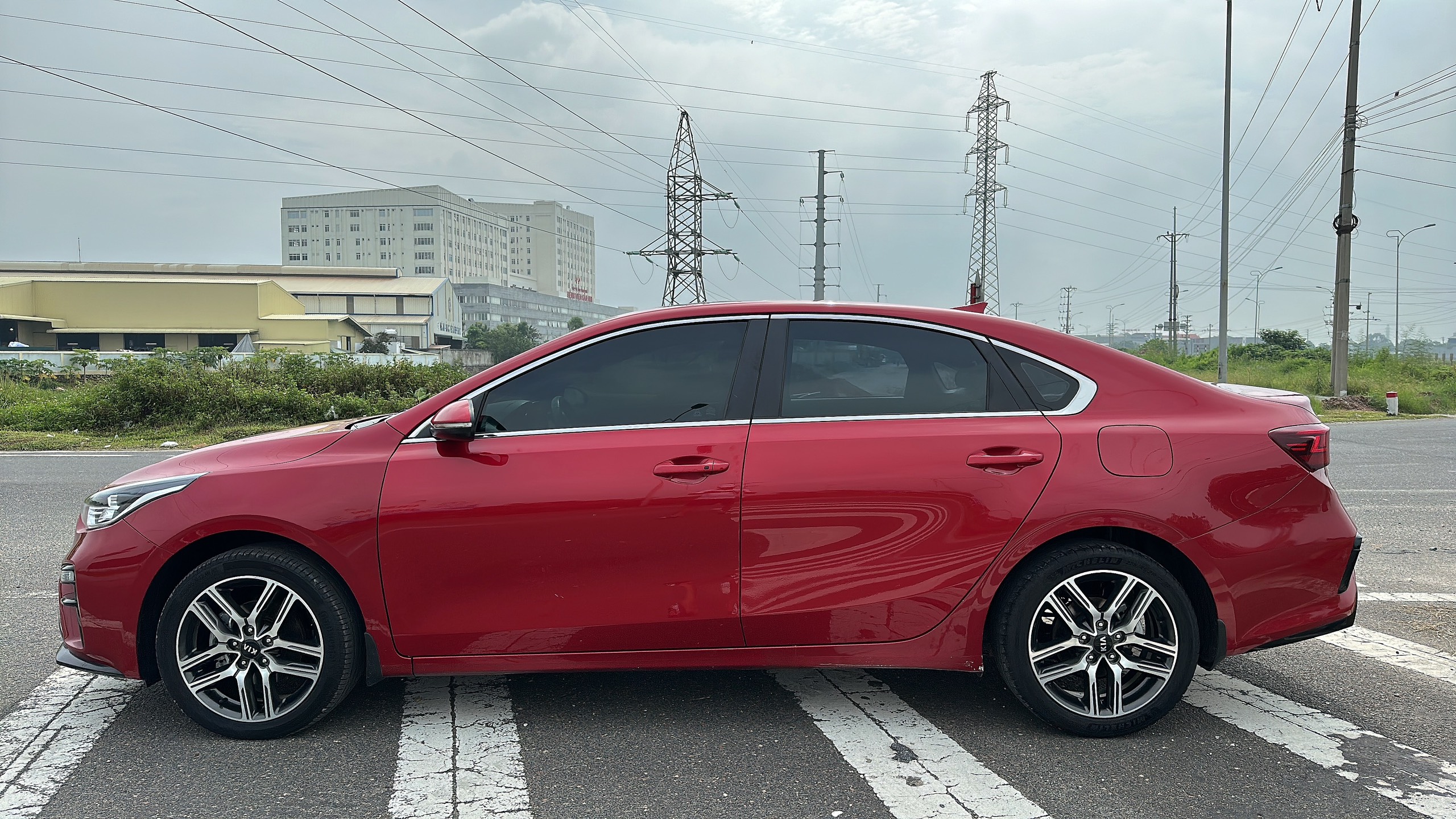 Cần bán xe Kia Cerato 2.0 AT Premium 2021 siêu lướt