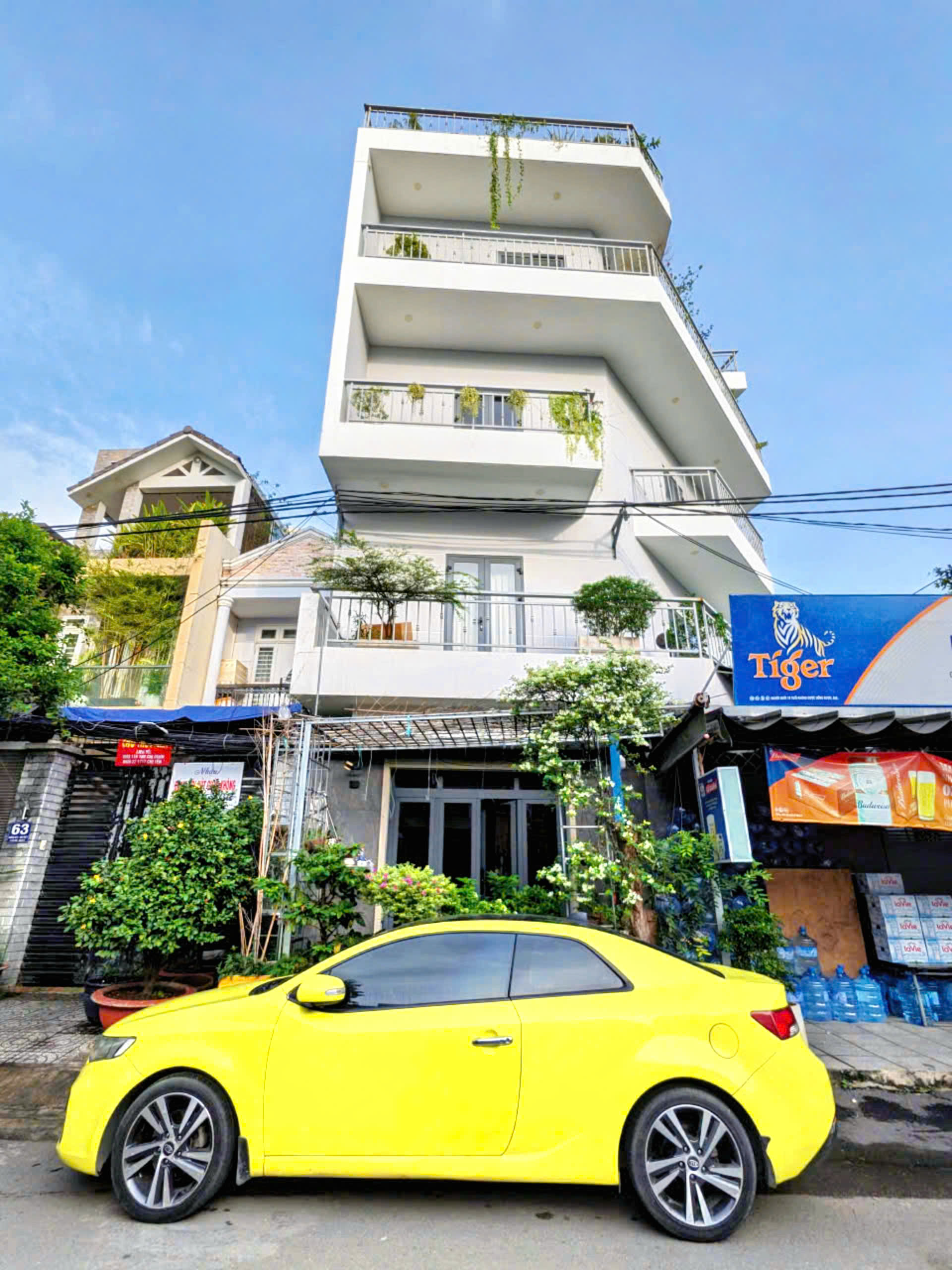 Vì có nhu cầu đổi xe mới, nên mình để lại chiếc Kia Koup nhập khẩu nguyên chiếc – đời 2009 cho anh em nào có nhu cầu.