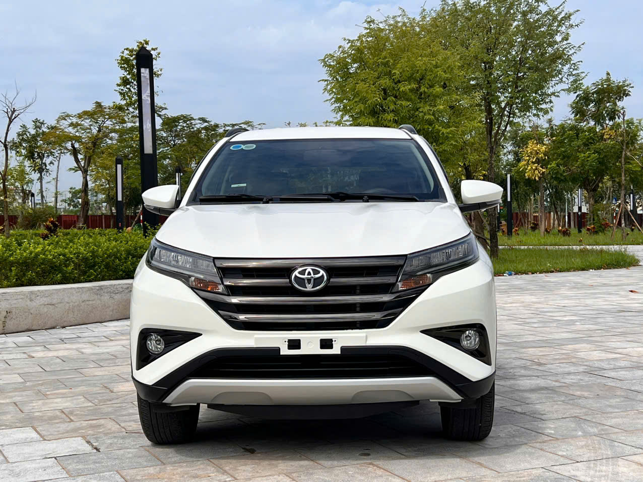 Nhập đội. TOYOTA RUSH 1.5S AT nhập khẩu nguyên chiếc 2020