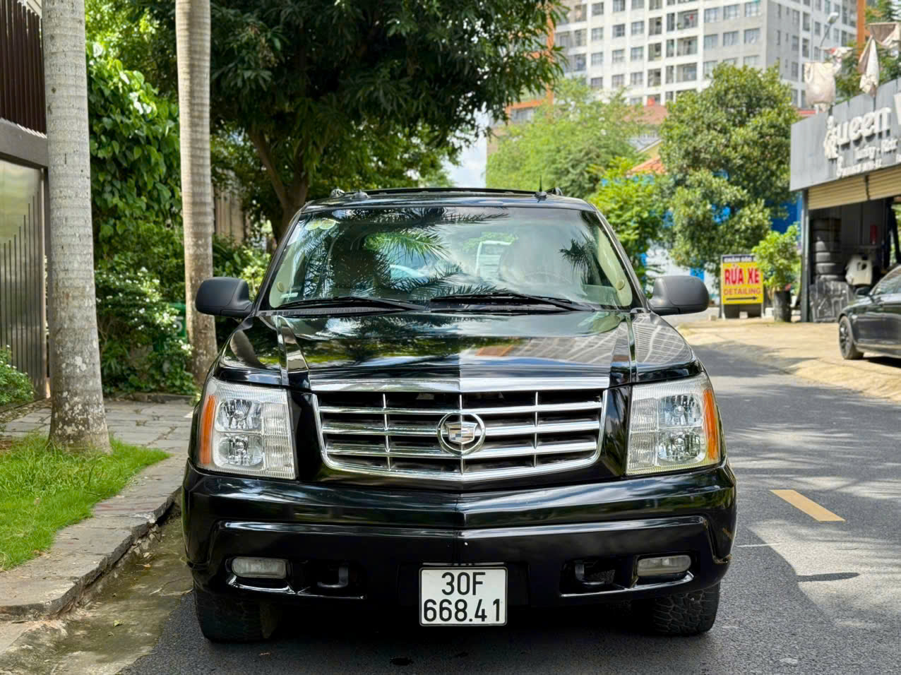 Chính chủ bán xe Cadilac escalade sx2003