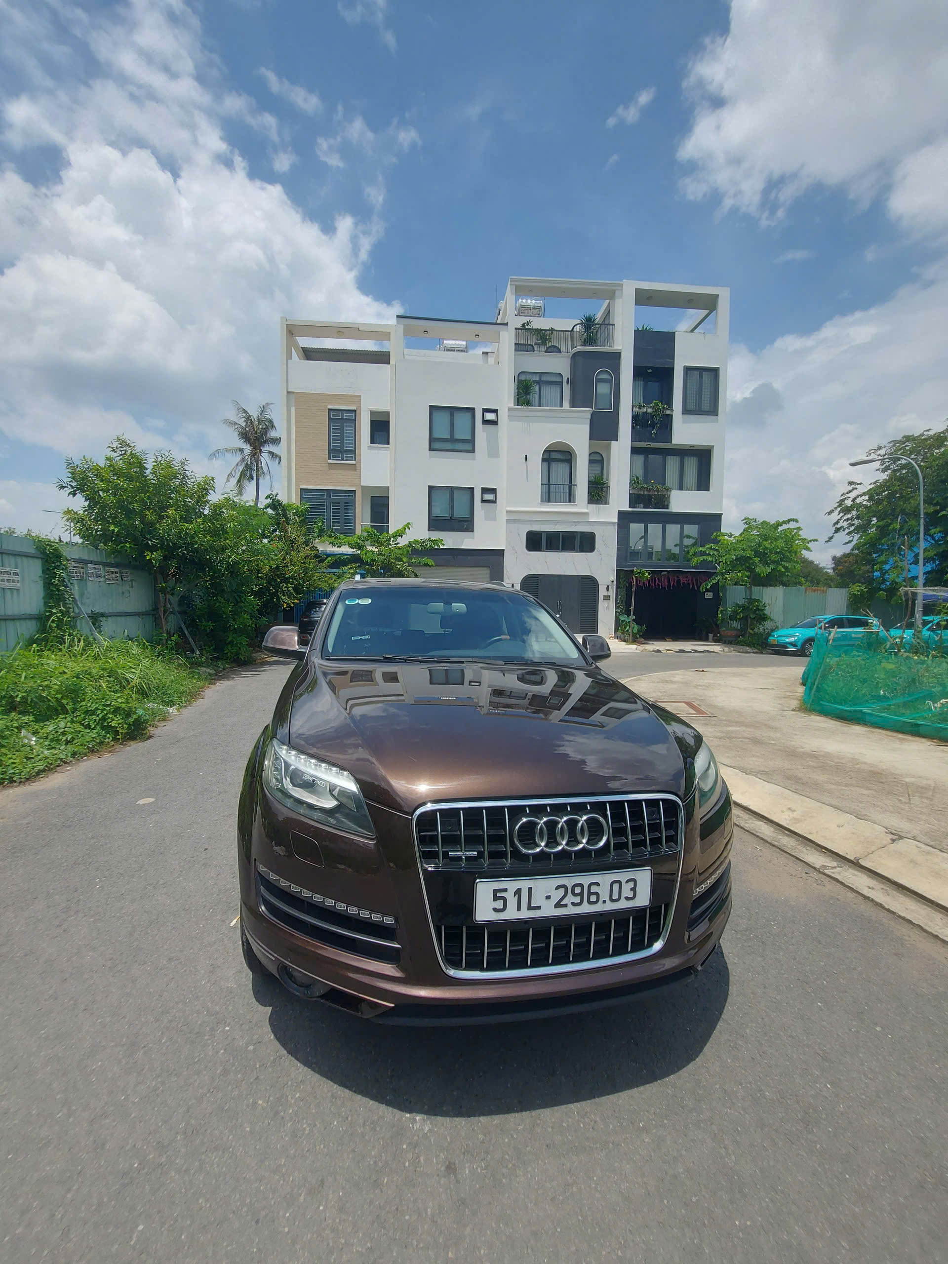 Chính chủ bán xe AUDI Q7 sản xuất năm 2012