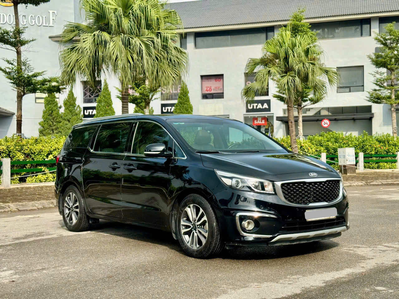 Siêu phẩm gia đình – KIA Sedona Full Dầu 2018