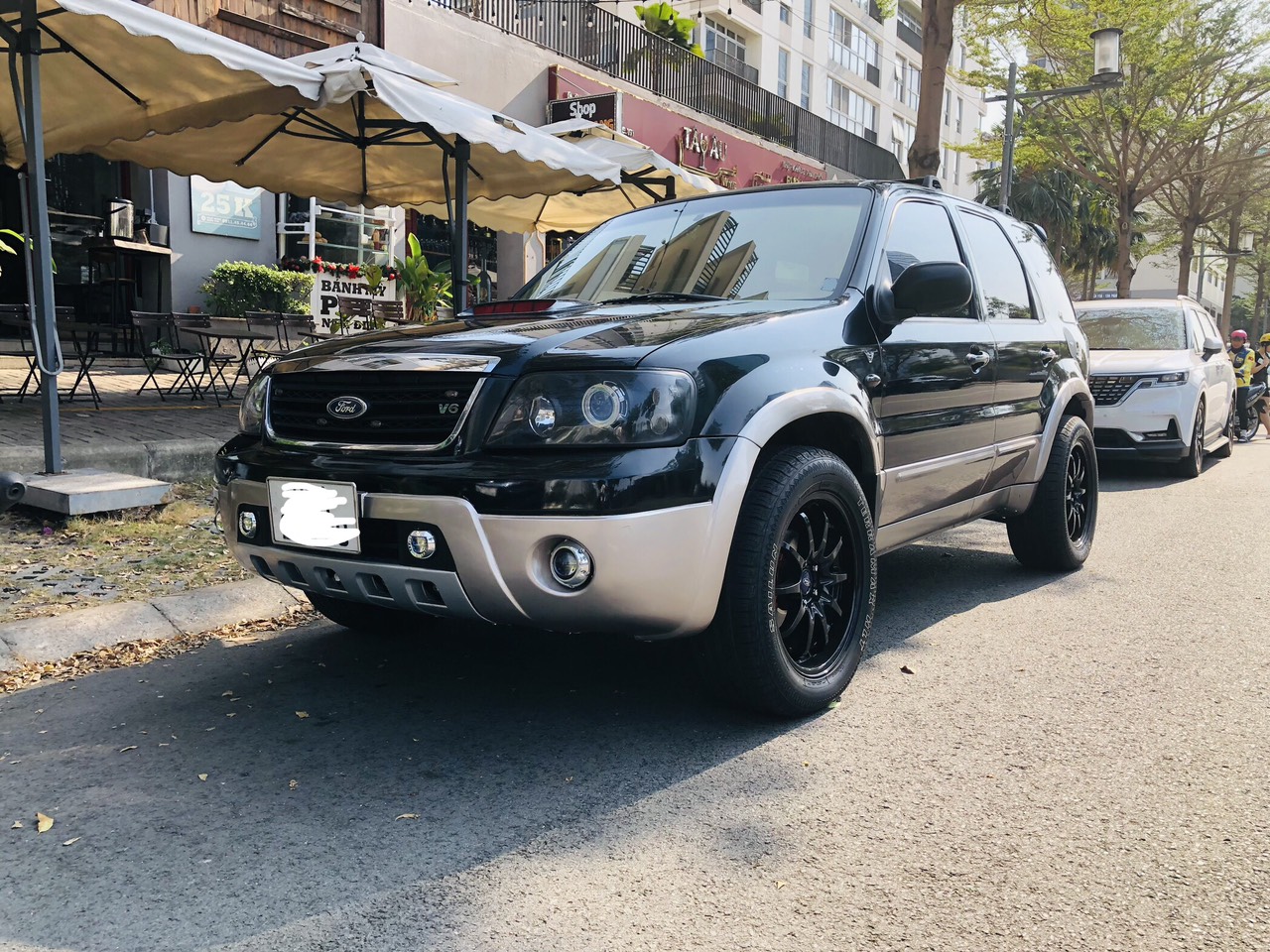 BÁN XE FORD ESCAPE - 2004 - Giá 150TRIỆU