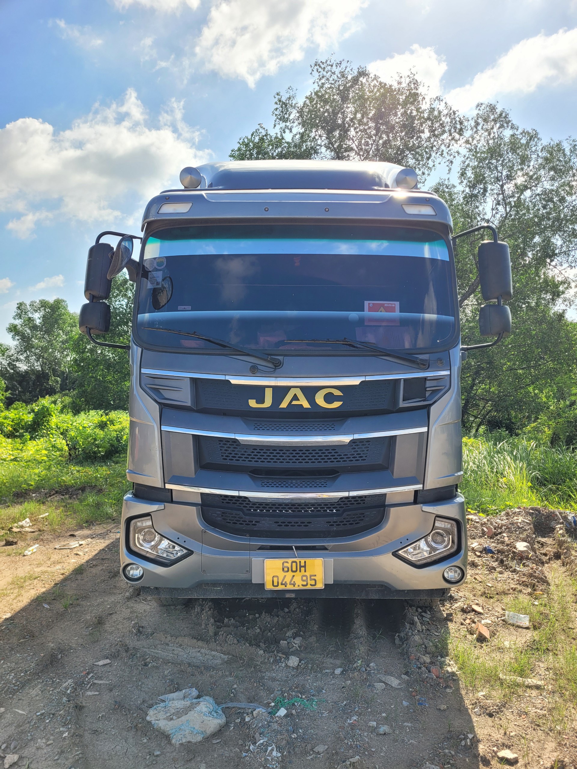 Chính chủ bán xe tải JAC sản xuất năm 2021