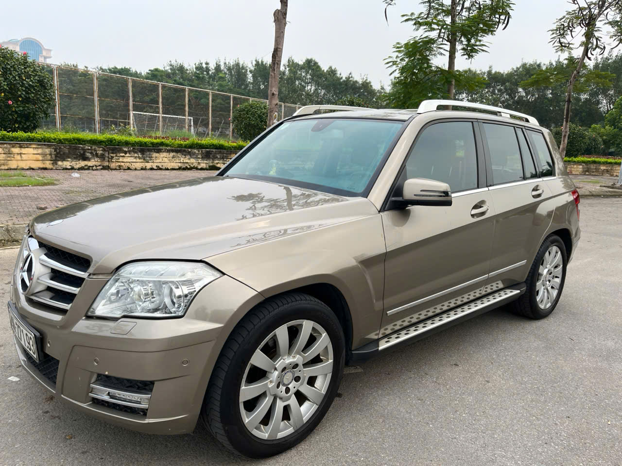 Chính chủ cần bán xe Mercedes Benz GLK 300 Class 2010