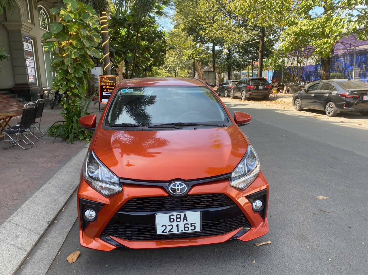 Chính chủ bán xe Toyota wigo 2021 số tự động