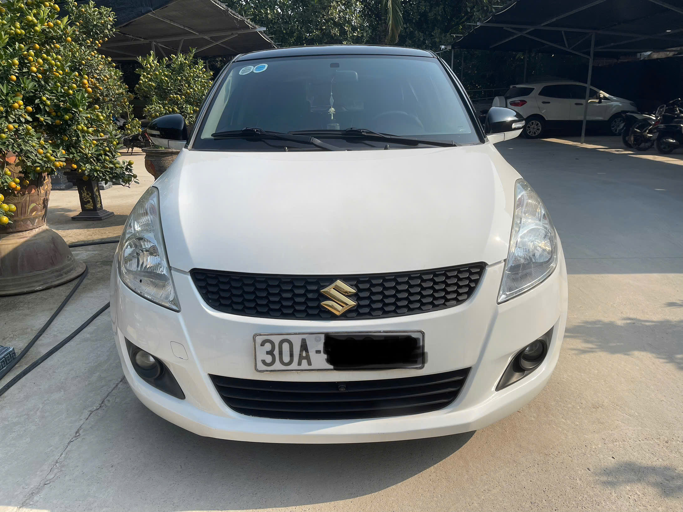 BÁN XE SUZUKI SWIFT LOGO VÀNG - SX : 2016- GIÁ 310 TRIỆU.