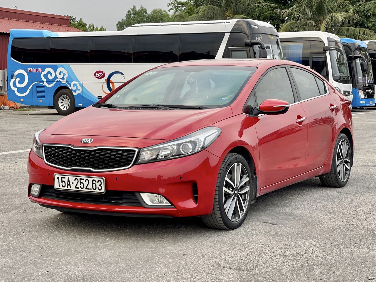 CẦN BÁN XE KIA CERATO 2016 SỐ TỰ ĐỘNG 1.6  TẠI TRUNG TÂM THÀNH PHỐ HẢI PHÒNG