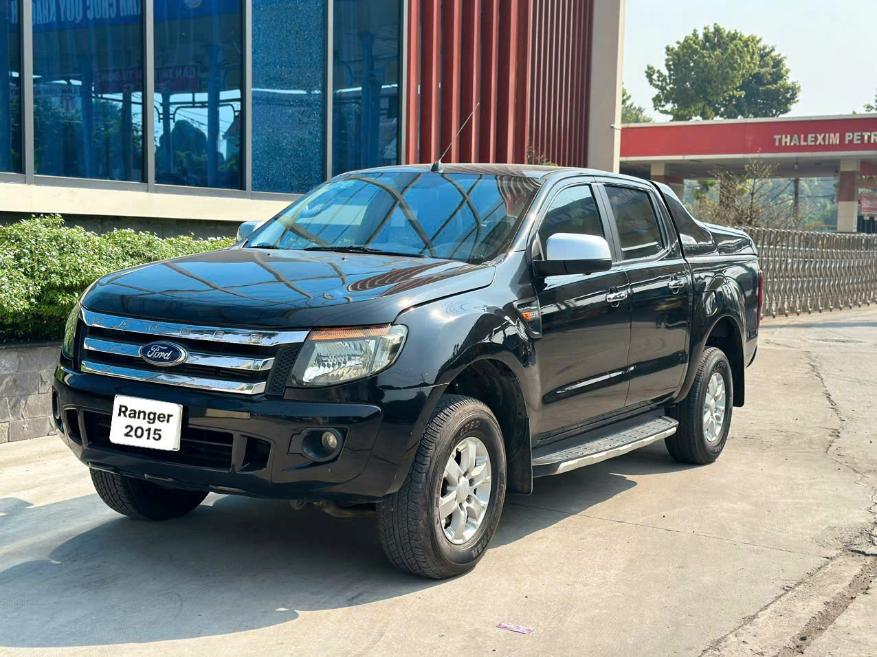 ► Ford Ranger 2015 số tự động 1 cầu, máy dầu 2.2 xe đẹp zin ko lỗi