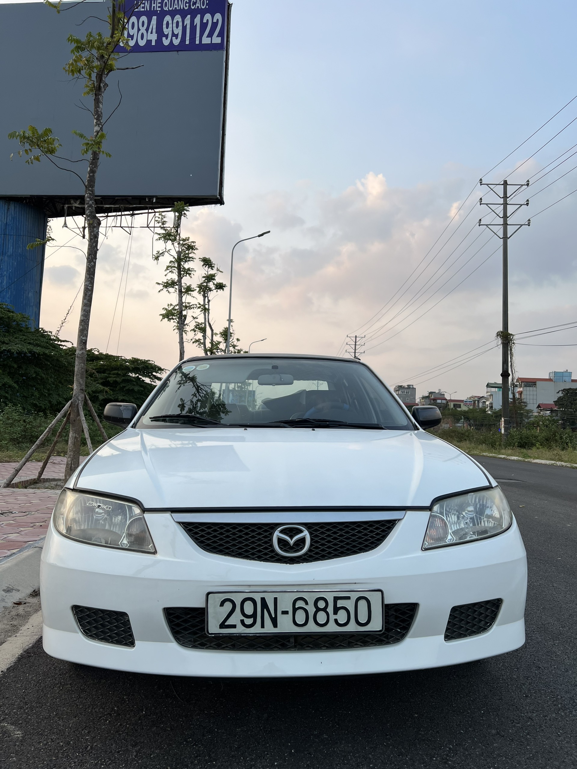 BÁN XE MAZDA 323 - 2002- Giá 55 TRIỆU - XE CHÍNH CHỦ