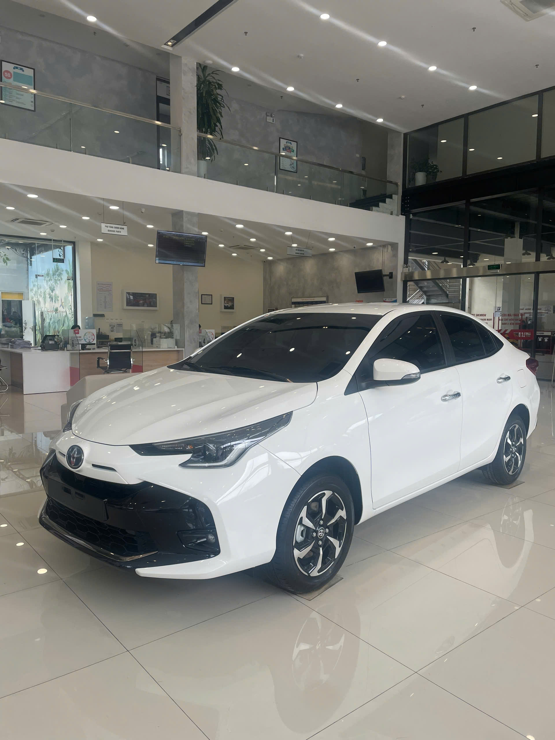 ►  TOYOTA VIOS 2025 - GIAO NGAY TẠI TOYOTA TNG HÒA BÌNH